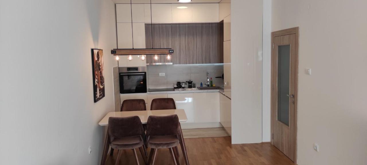South Side Apartment Podgorica Eksteriør bilde