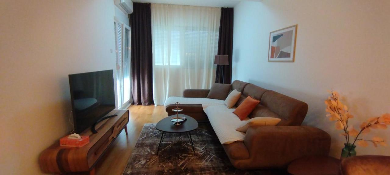 South Side Apartment Podgorica Eksteriør bilde
